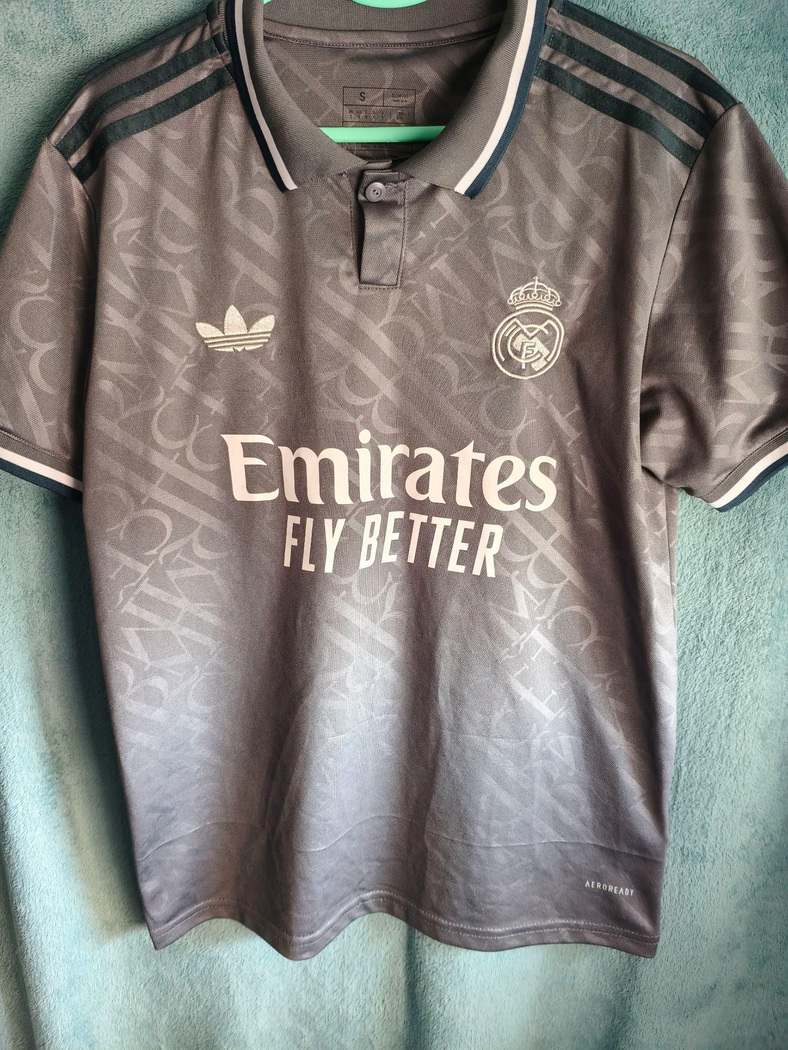 Maillot de foot Real Madrid 